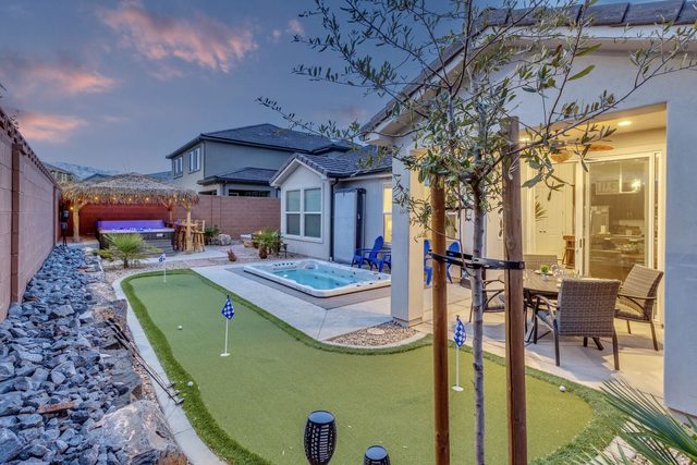 Ladera 325 golf vacation rental
