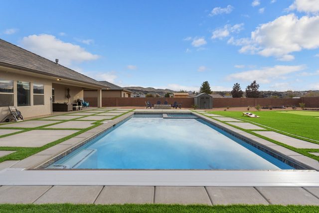 Long private pool beside the back patio at LaVerkin 112~Poolside Paradise