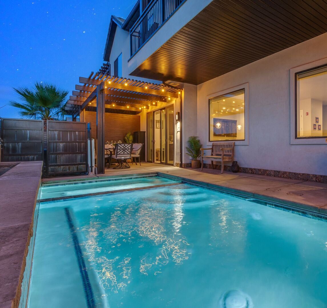Ocotillo Springs 32 - 6 bedroom vacation rental in Santa Clara, UT