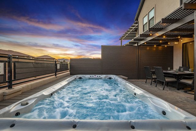 Private swim spa and patio dining at sunset at Ocotillo Springs 54