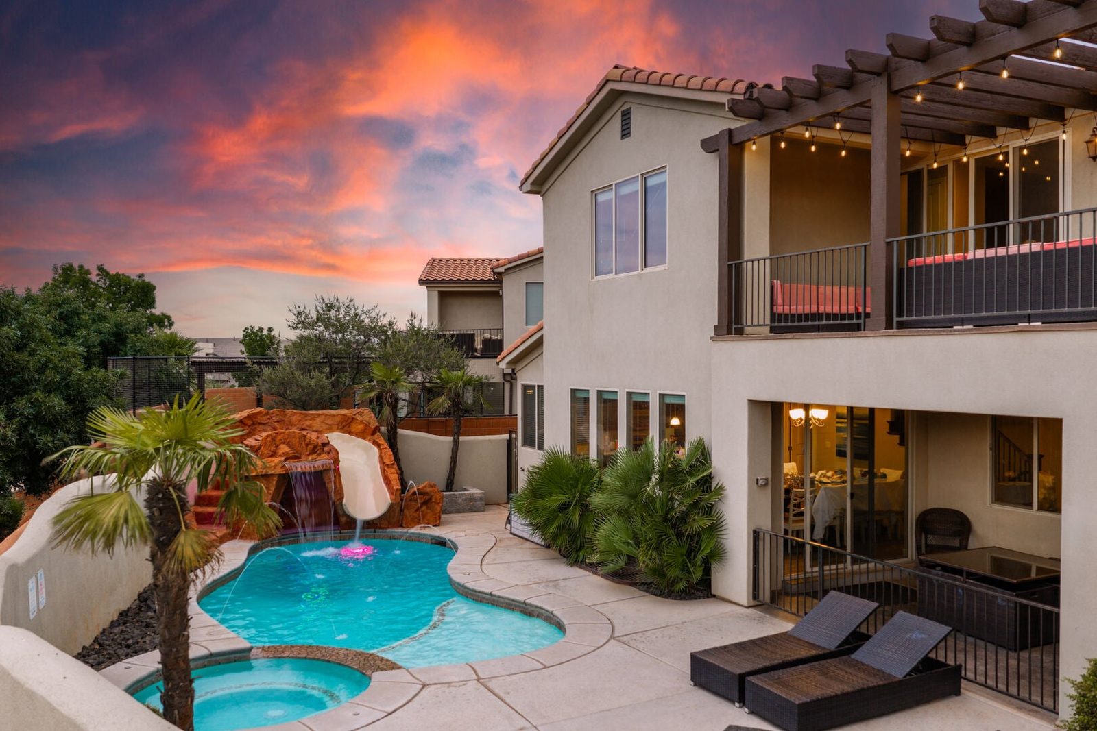 Paradise Village 18*/19 Retreat - 12 bedroom vacation rental in Santa Clara, UT