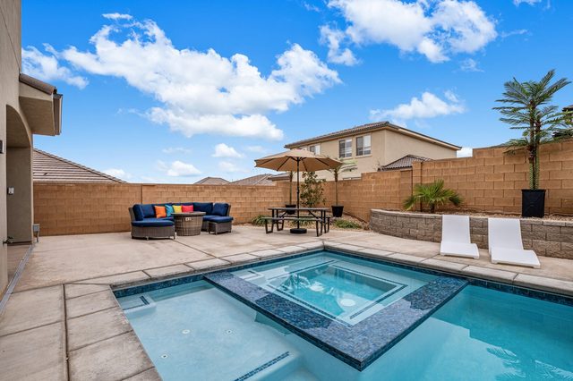 Private pool with raised spa and sun loungers