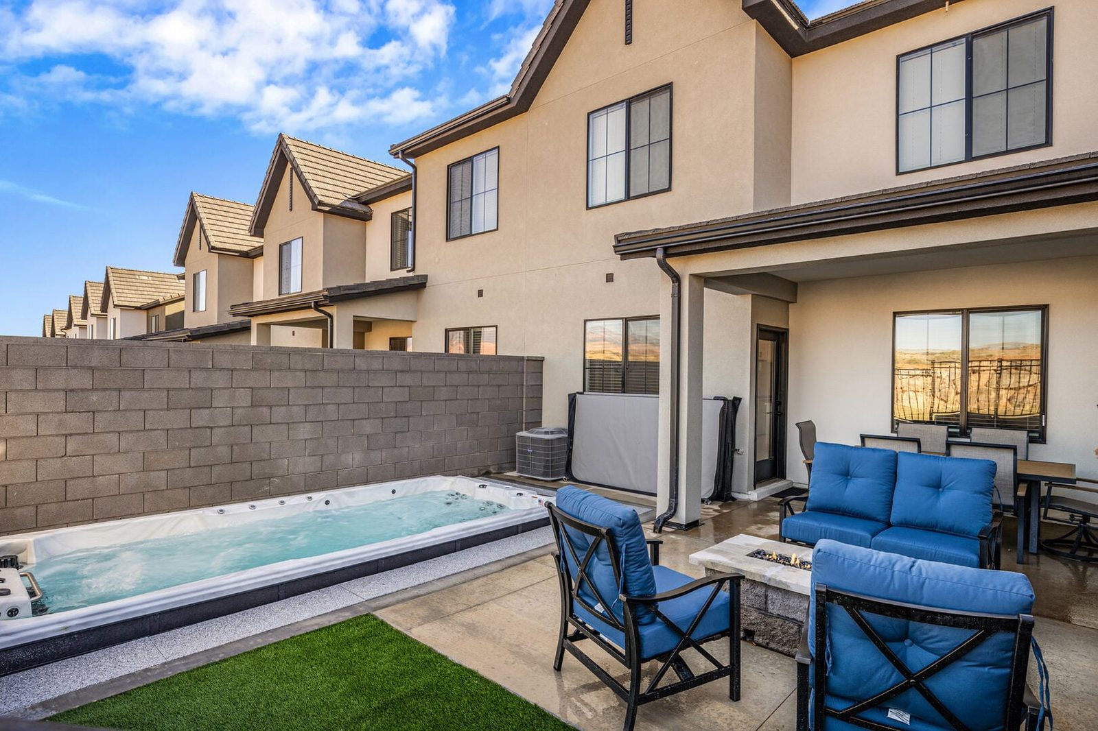 Skyline 1710 - 4 bedroom vacation rental in Washington, UT