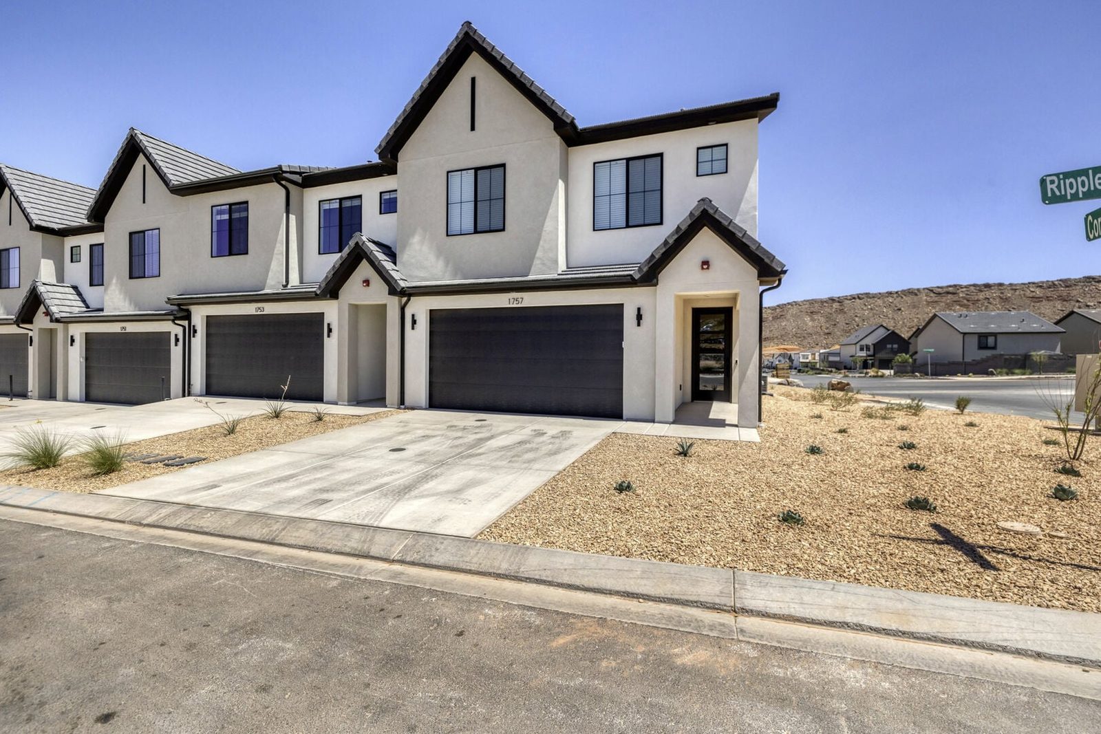 Skyline 1757 - 4 bedroom vacation rental in Washington, UT