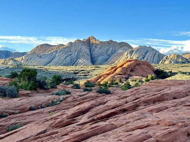 Red and white sandstone formations in nearby Snow Canyon State Park
