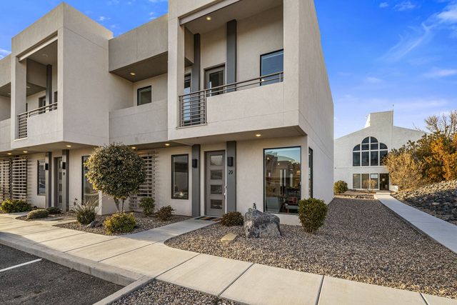 The Lofts 20 golf vacation rental
